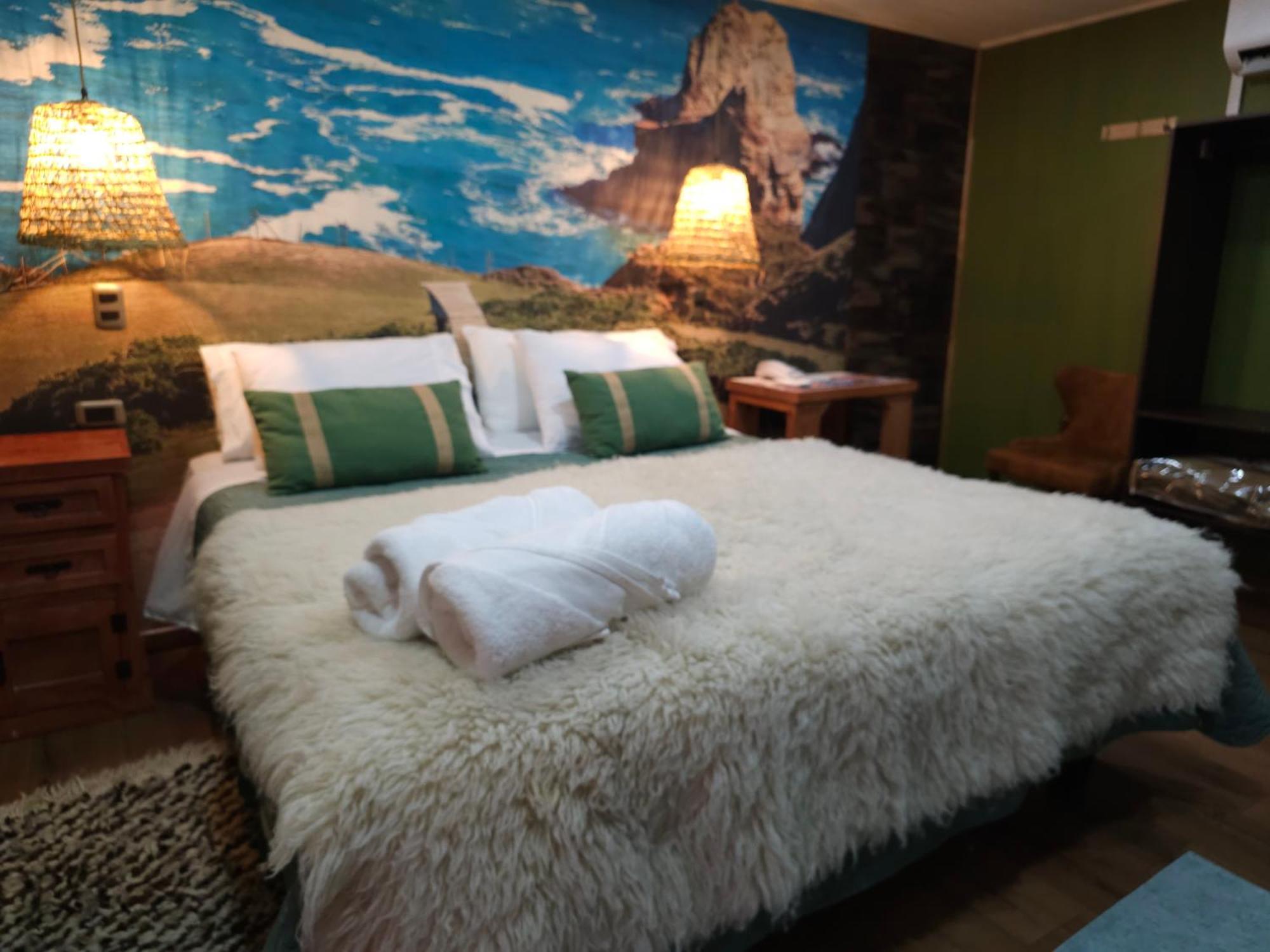 Hotel Boutique Tierra De Islas Chiloe Castro Exteriör bild