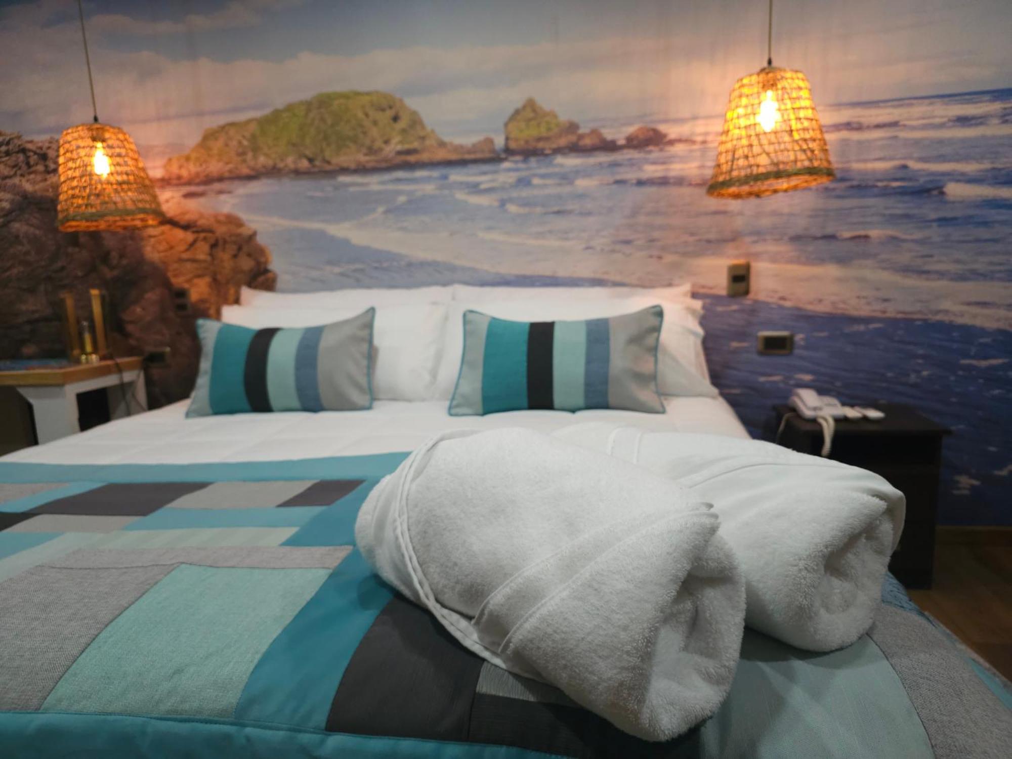 Hotel Boutique Tierra De Islas Chiloe Castro Exteriör bild