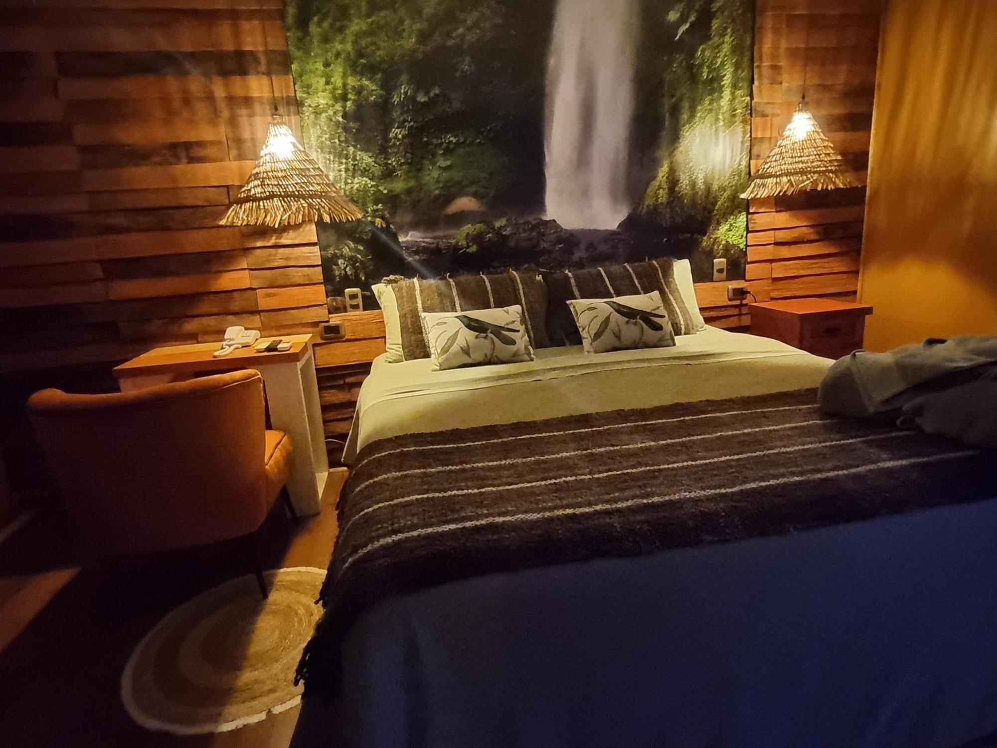 Hotel Boutique Tierra De Islas Chiloe Castro Exteriör bild